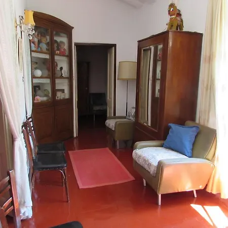 Casa Els Grecs *